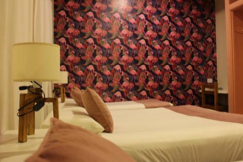 City Hotel