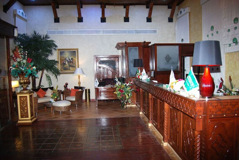 Villa Western Garden Hotel