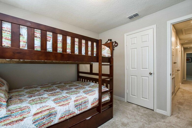 Compass Bay- 4 Bedroom Townhome- 1960cy