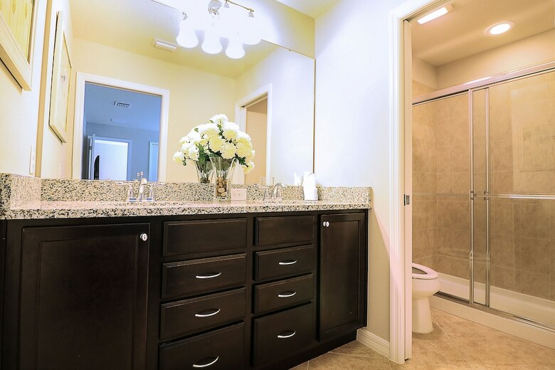 Windsor At Westside-8 Bedrooms House W/pool-3710ww