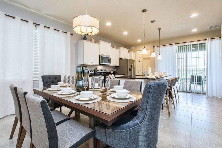 Windsor At Westside-5 Bedrooms House W/pool-3716ww