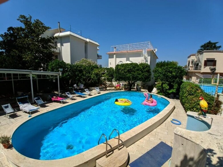 Villa Sorrento Resort - B&B