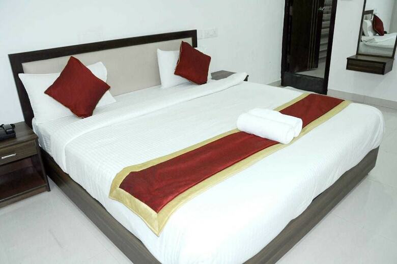 Hotel Orange Suites