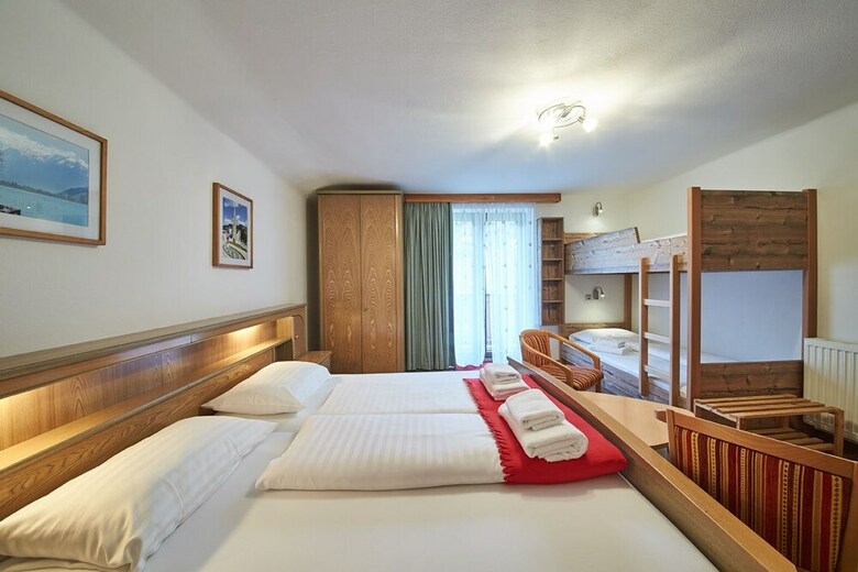 Apartamentos Holiday Home Viehhofen