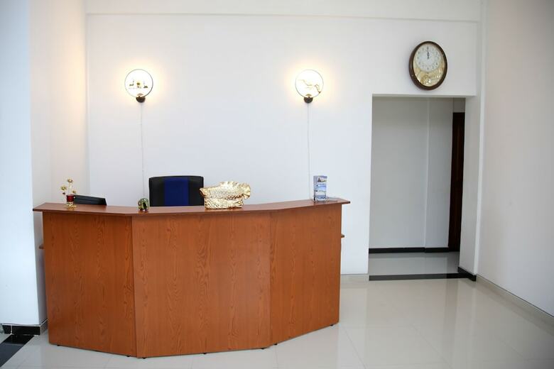 Oyo 495 H M C Hotel Leisure House