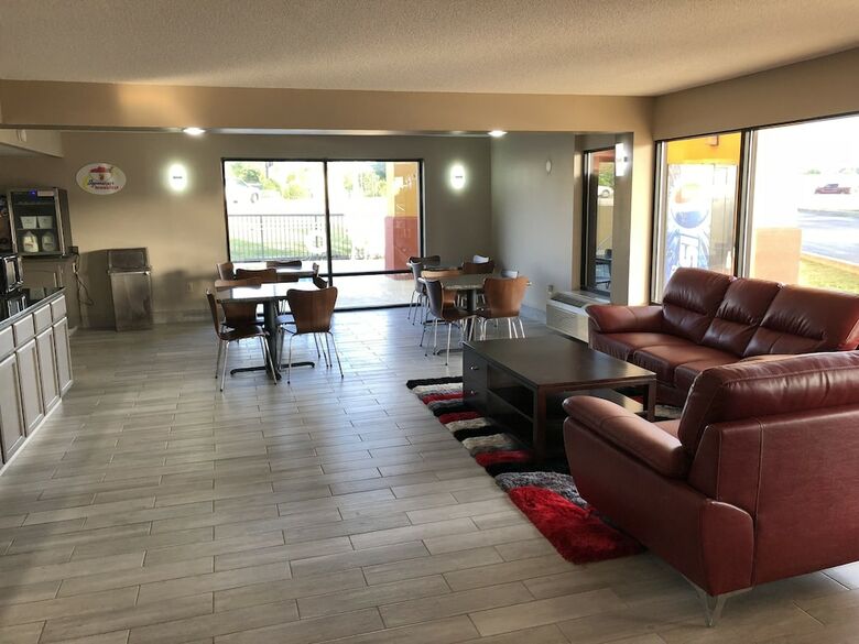 Motel Super 8 By Wyndham, Orangeburg