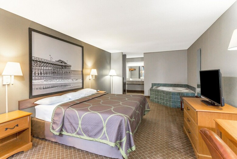 Motel Super 8 By Wyndham, Orangeburg