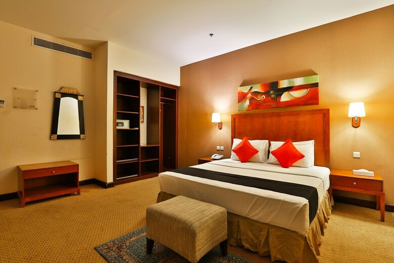 Hotel Capital O461 Mena Plaza Taif