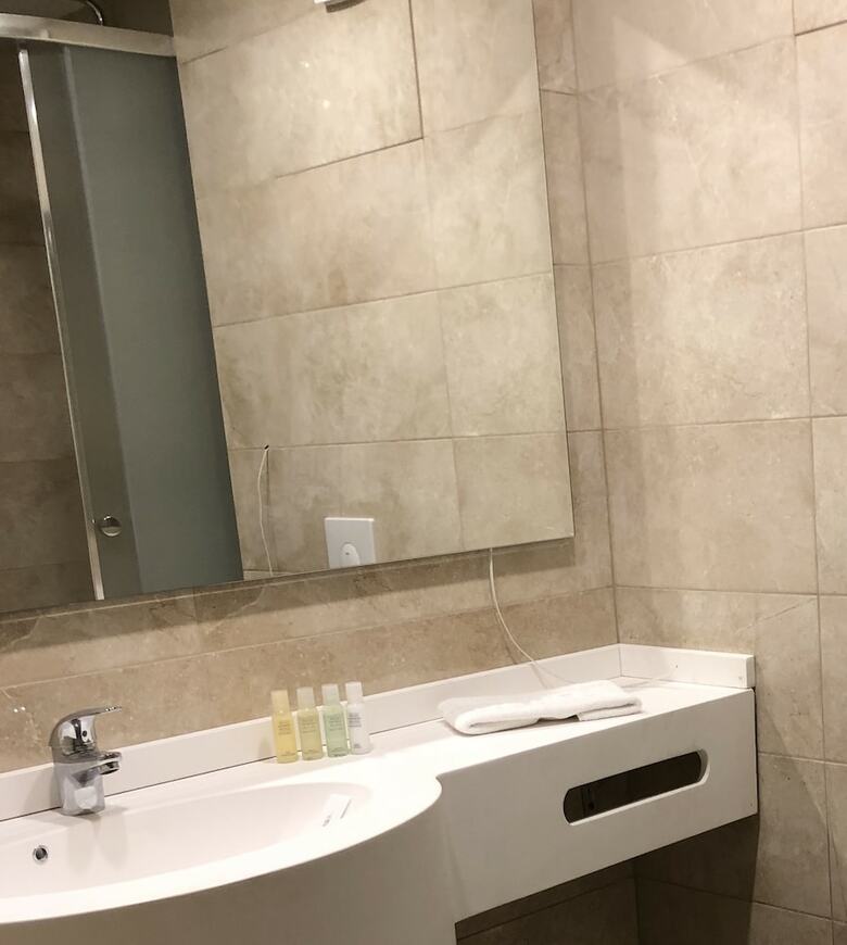 Agora Hotel