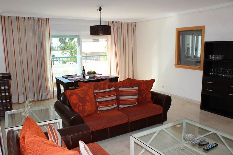 Apartamentos Benavista Guadalmina Baja