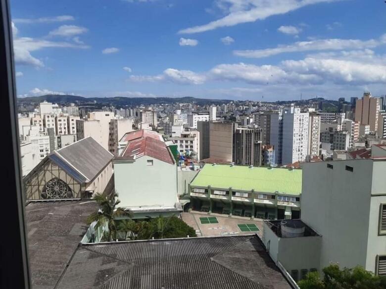 Tri Hotel Poa