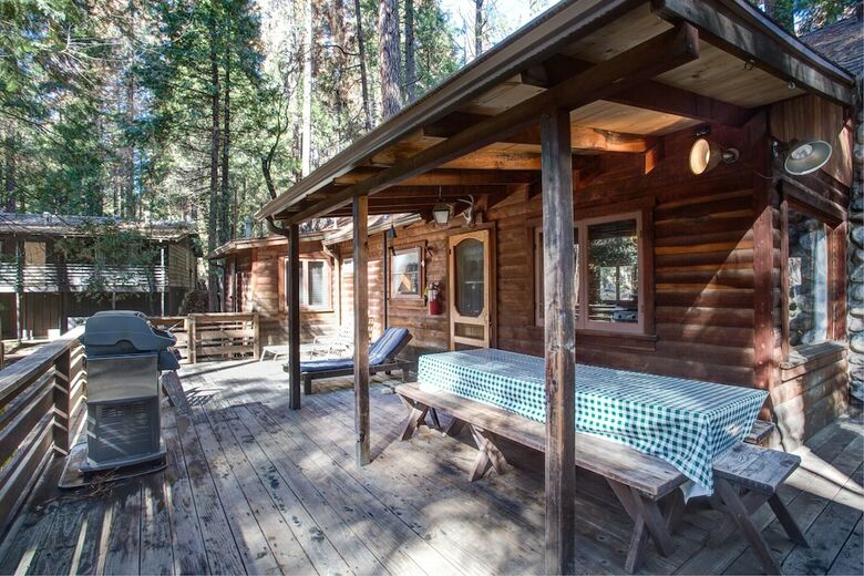 Creekside Cabin