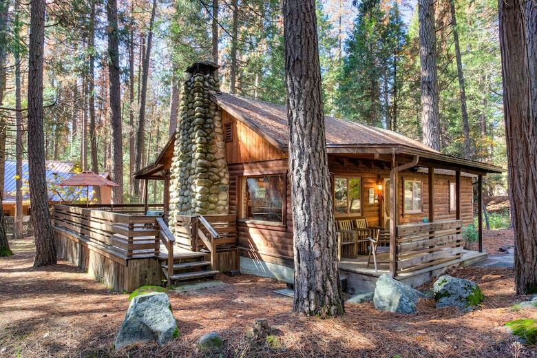 Creekside Cabin