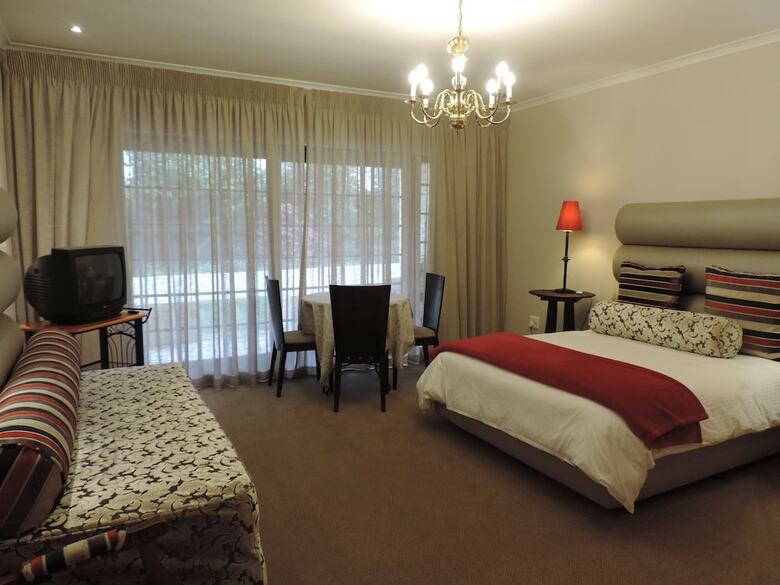 Bed & Breakfast Milkwood Lodge - Hermanus