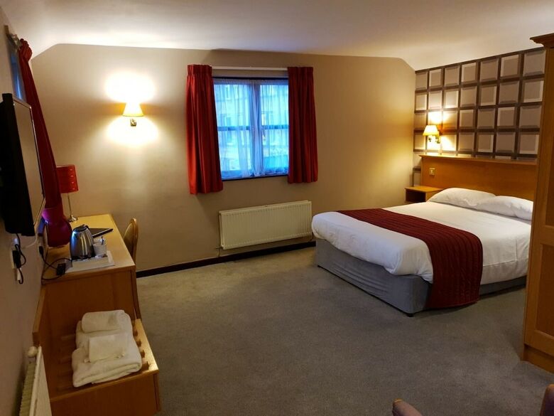 Hotel The County Lodge & Brasserie