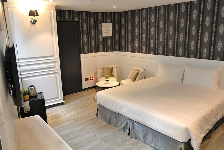 Fengjia K Hotel