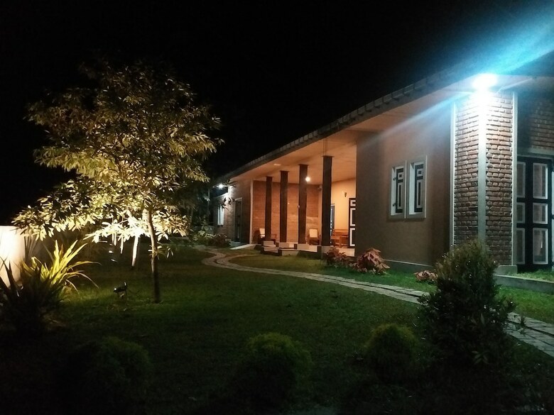 Hotel Honey Tree Polonnaruwa