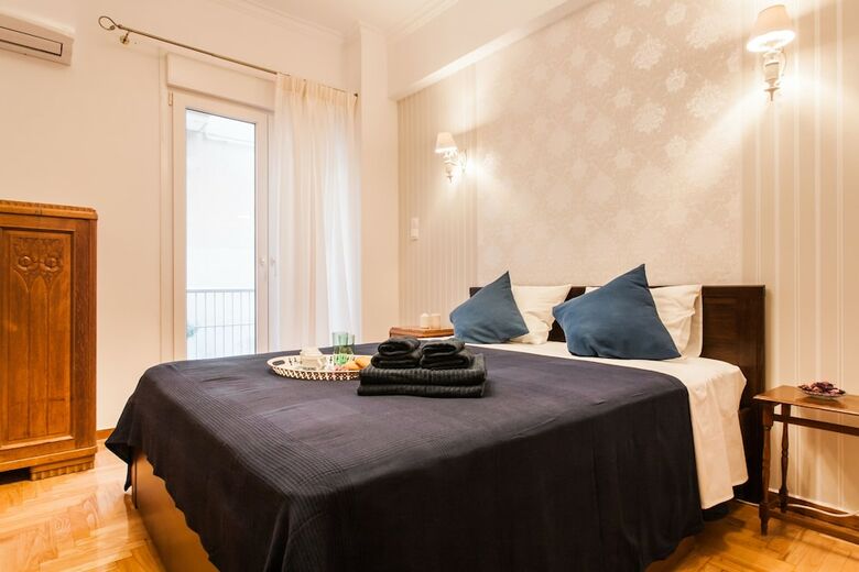 Classy Central Apartment Near Acropolis