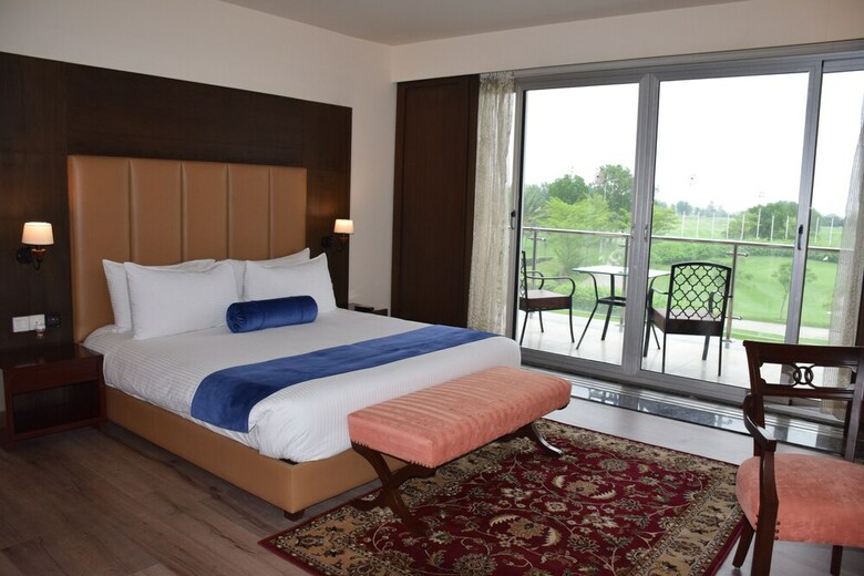 Apartamento Defence Raya Golf & Country Club