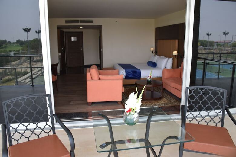 Apartamento Defence Raya Golf & Country Club