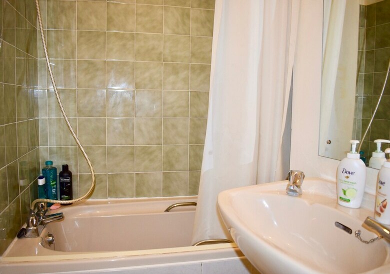 Airy 1 Bedroom Apartment In Central Dublin