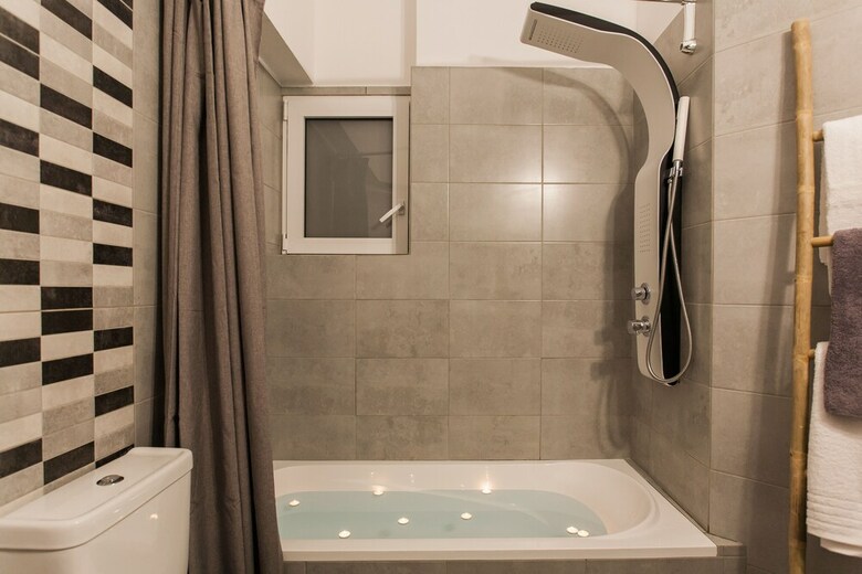 High Class Huge Central Apartment