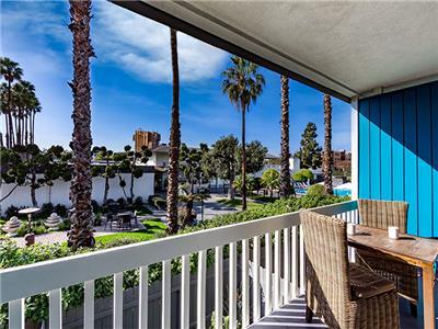Anaheim Plaza Hotel
