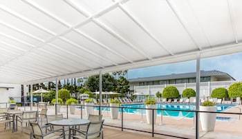 Anaheim Plaza Hotel