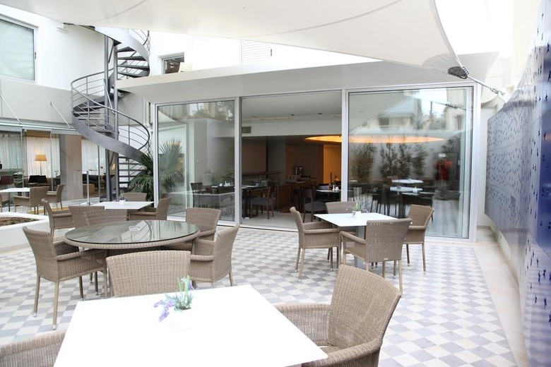 Hotel Atrion
