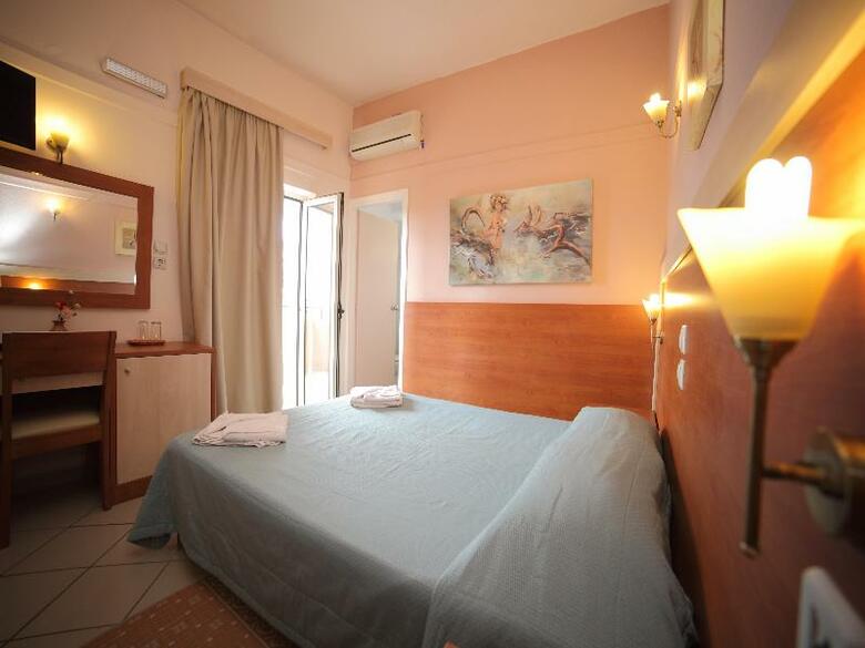 Hotel Erato