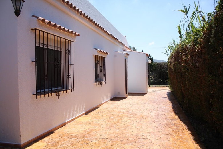 Villa Ana