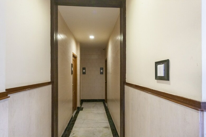 Hotel Oyo 2527 Lake View Park