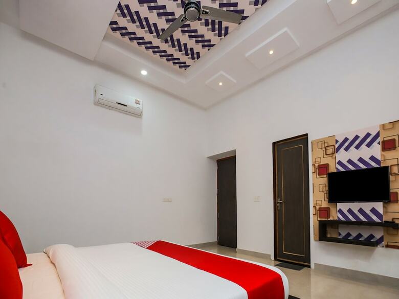 Oyo 19456 Hotel Shagun Palace