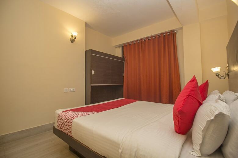 Oyo 25087 Hotel Horizon