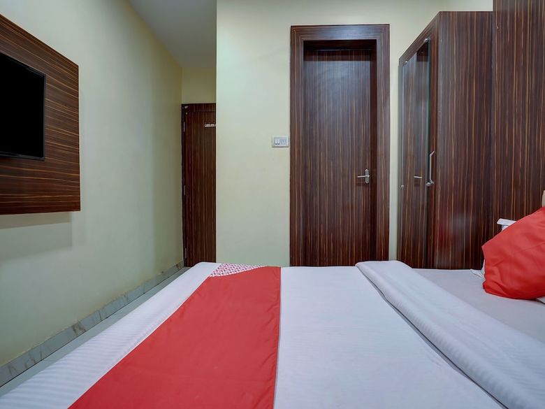 Hotel Oyo 27630 Capital Residency