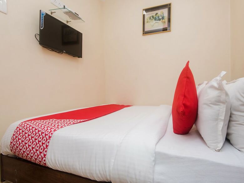 Hotel Oyo 19841 Shivar Guest House