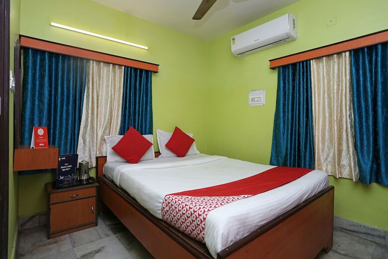 Hotel Oyo 13568 Debalay Guest House