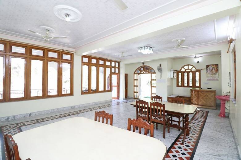 Oyo 24319 Hotel Geetanjali Resort