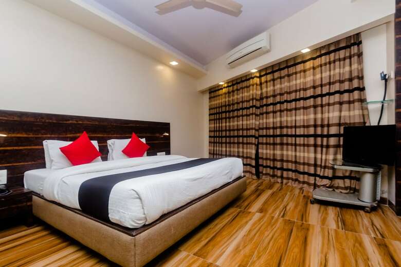 Capital O 27600 Hotel Sai Plaza