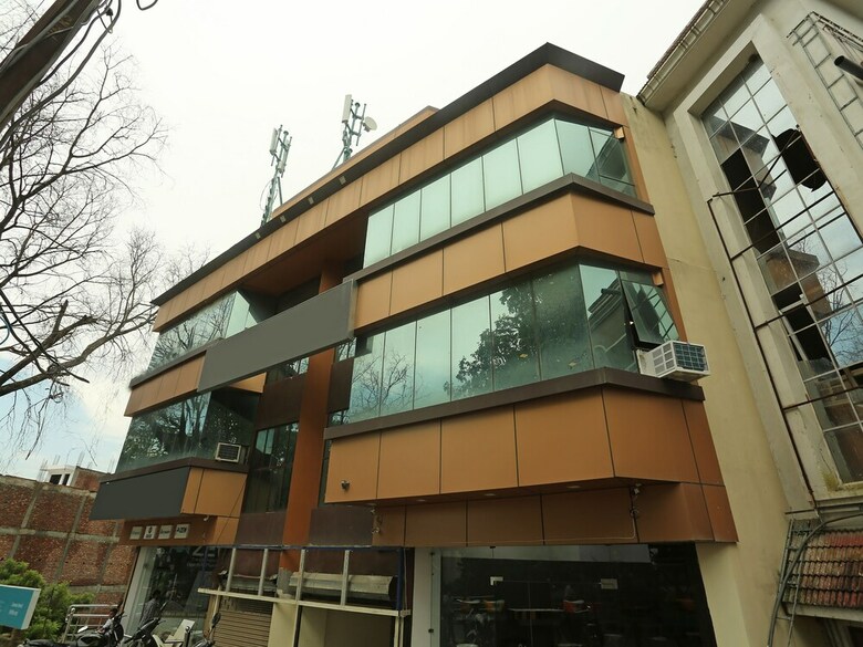 Oyo 17185 Hotel Satyam Swagat