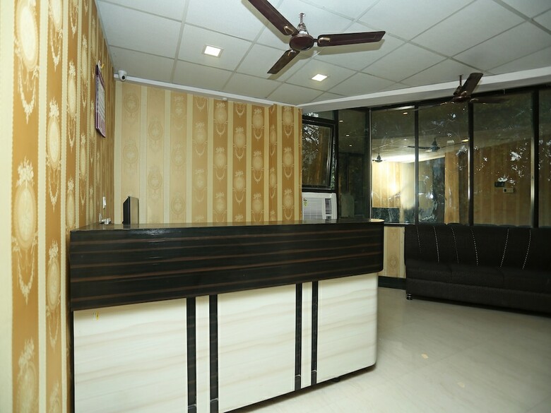 Oyo 17185 Hotel Satyam Swagat