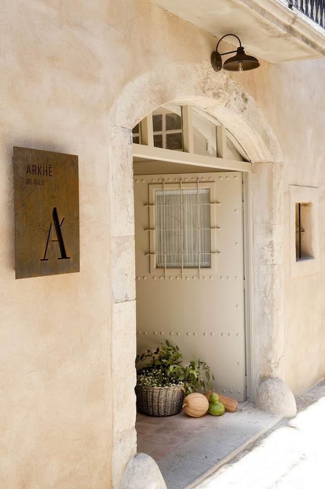 Bed & Breakfast Arkh� Hotel Boutique de Pals