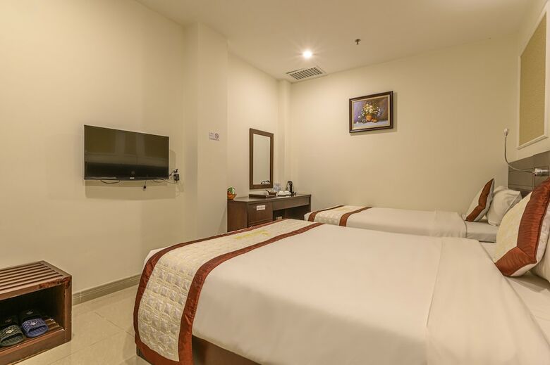 Hoang Linh Dan Hotel