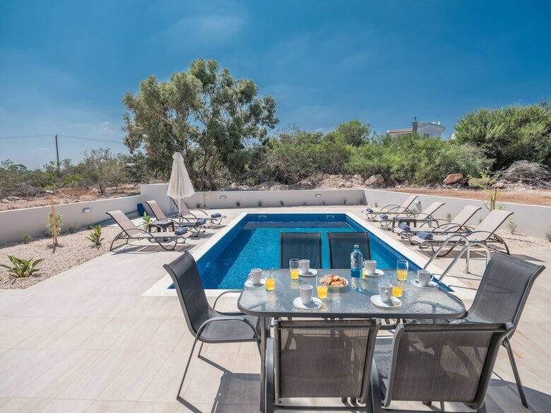 Polymnia Villa 490b