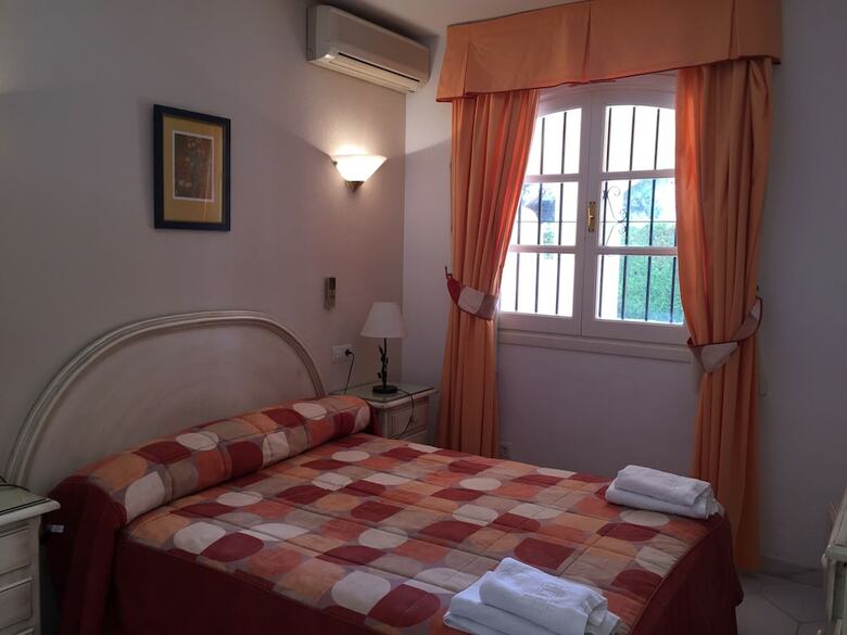 Aparthotel Apartamentos El Toro