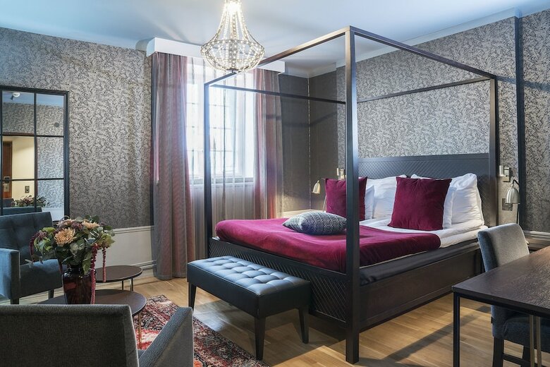 Clarion Grand Hotel
