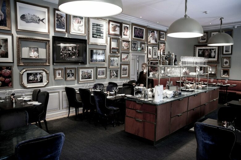 Hotel G�rv�lns Slott