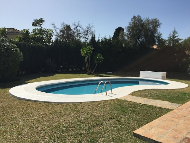 Villas Marbesa Club
