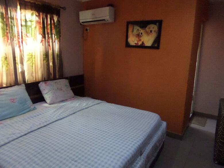 Fatty K Hotel And Suites