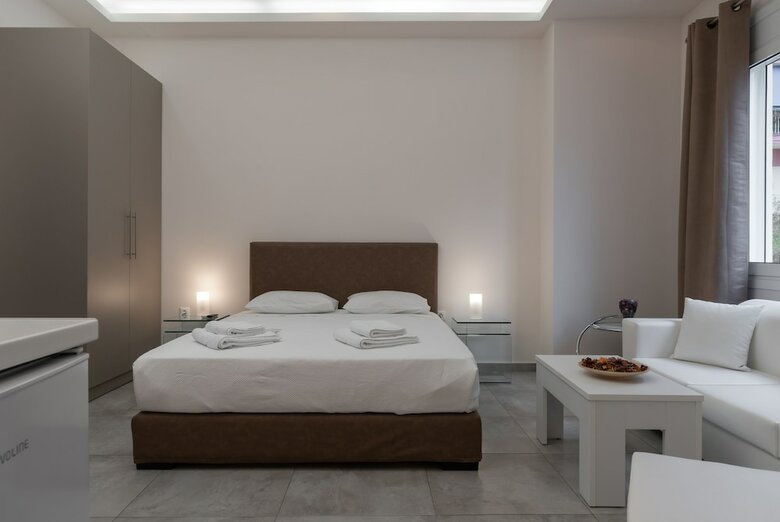 Alekos Lux Apartments